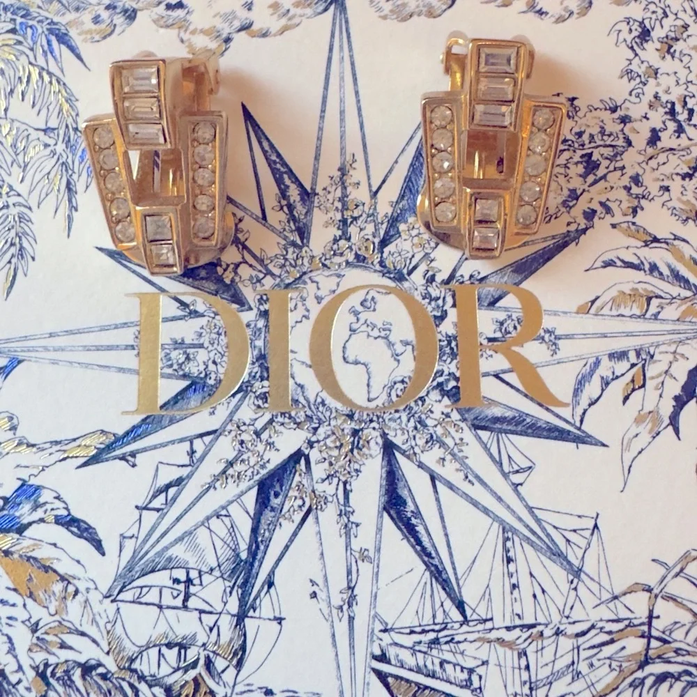 Dior Treasure, Clip on earrings gold plated with stones. Stunning